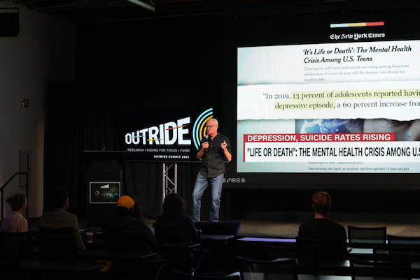 Una revisión del impacto del ciclismo en el desarrollo y la actividad cerebral de los adolescentes en la Cumbre Outride de 2022